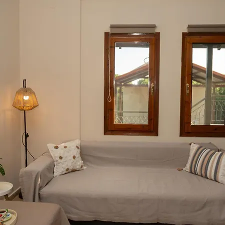 Villa Marianthi *